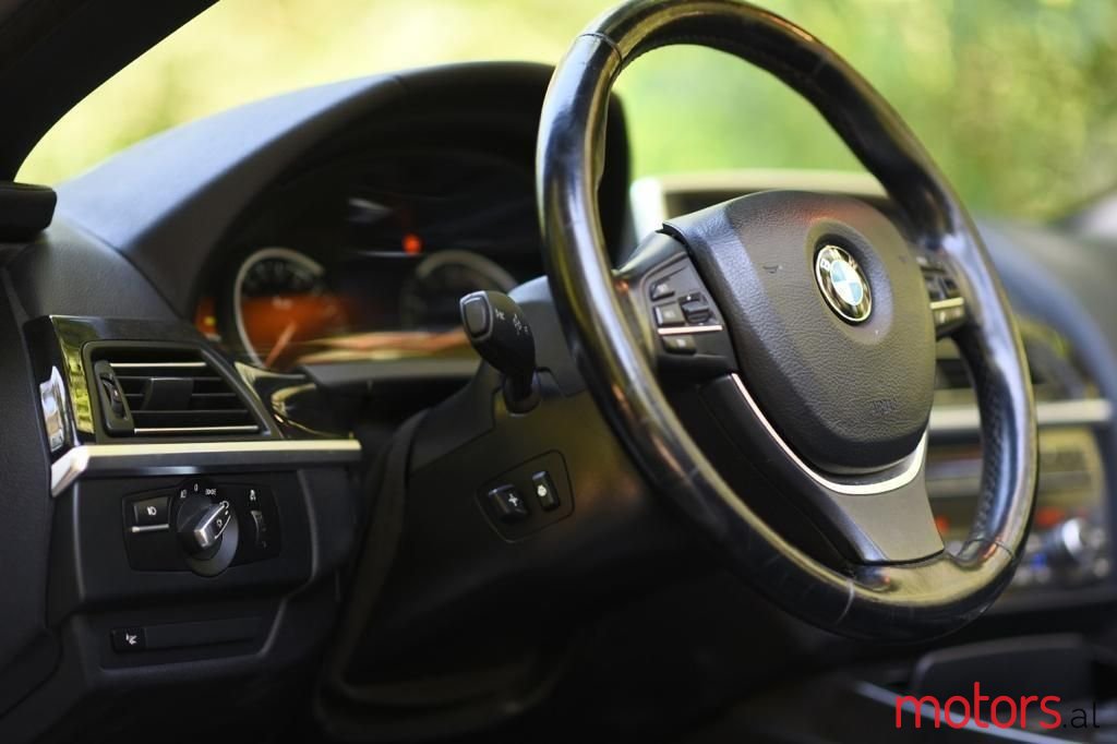 2015' BMW 640 photo #3