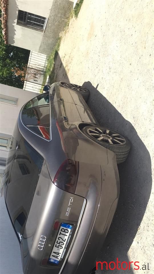 2001' Audi A6 photo #1