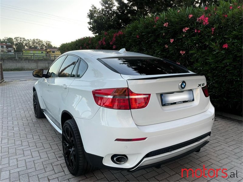 2011' BMW X6 photo #1