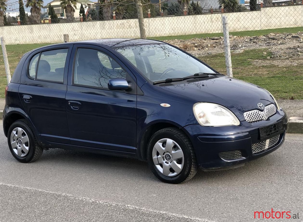 2003' Toyota Yaris photo #1