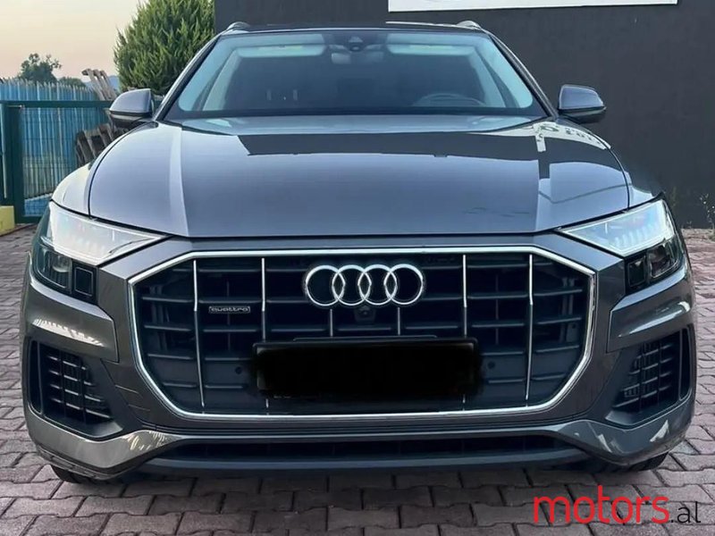 2020' Audi Q8 photo #6