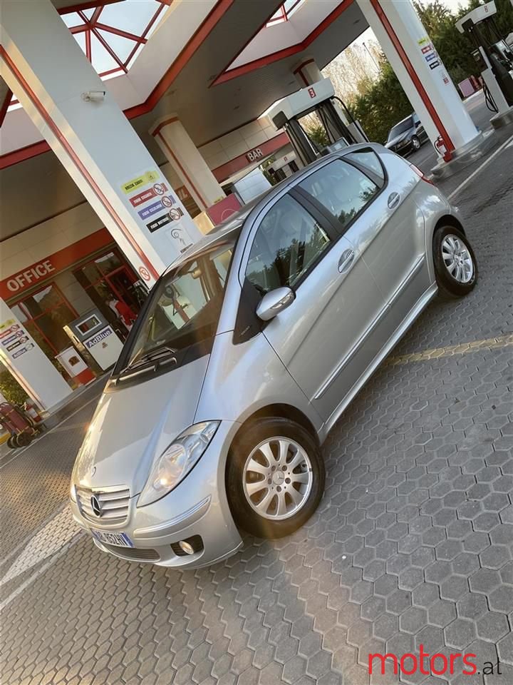 2007' Mercedes-Benz A 180 photo #1