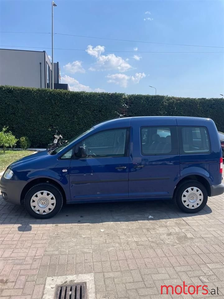 2009' Volkswagen Caddy photo #5