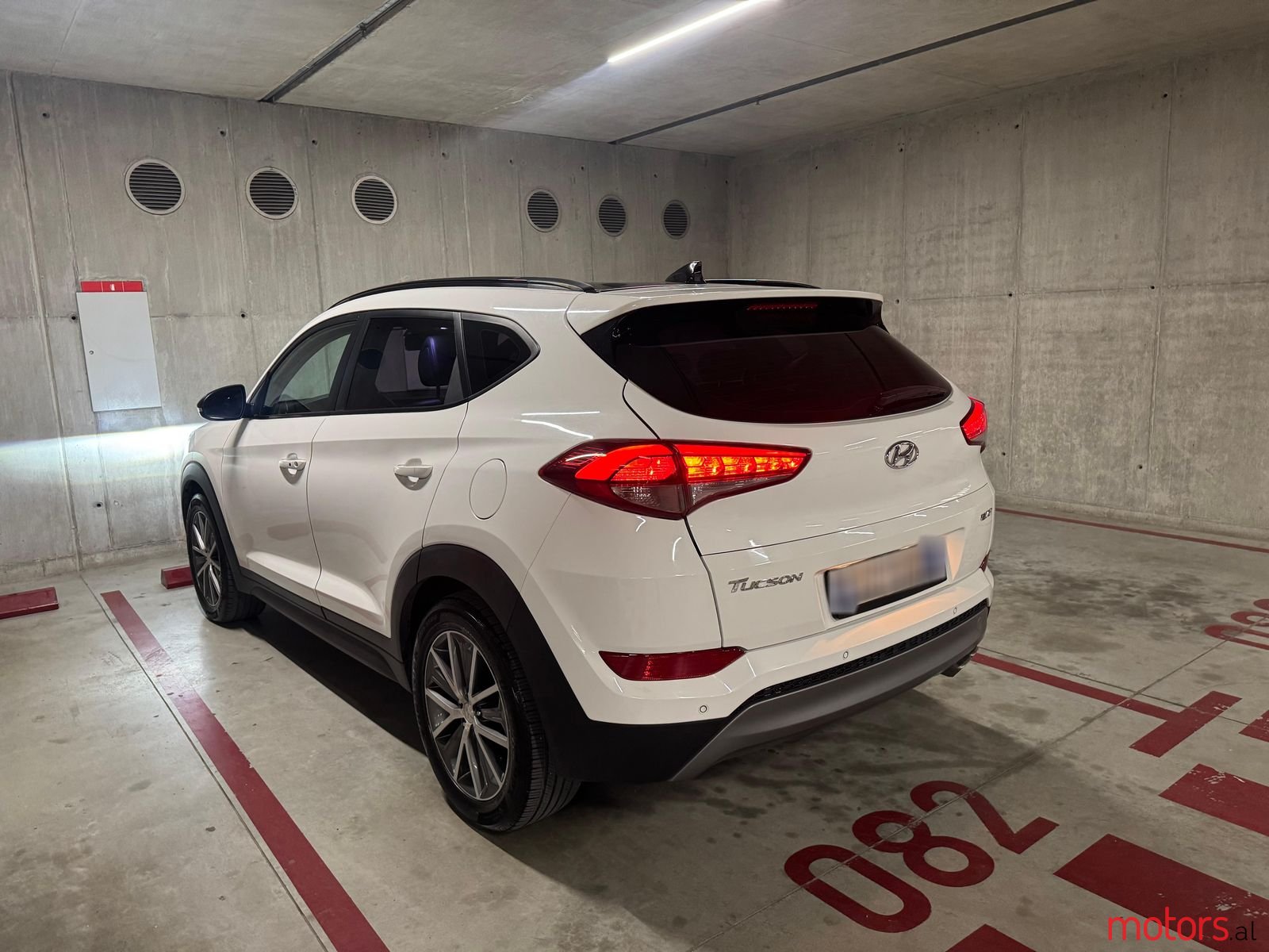 2016' Hyundai Tucson photo #2