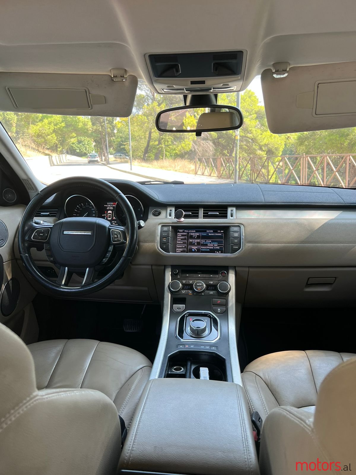 2013' Land Rover Range Rover Evoque photo #4