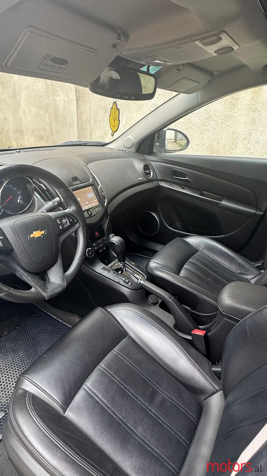 2015' Chevrolet Cruze photo #5