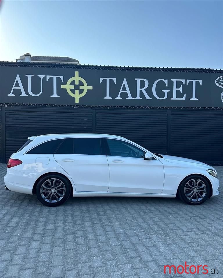 2014' Mercedes-Benz C 220 photo #3