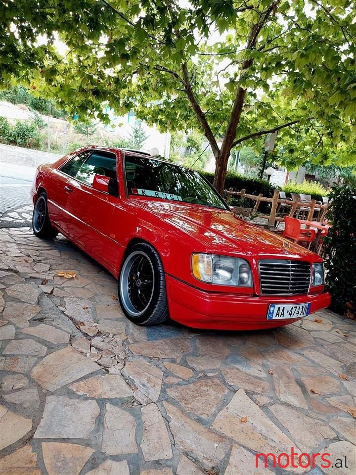1992' Mercedes-Benz E 200 photo #2