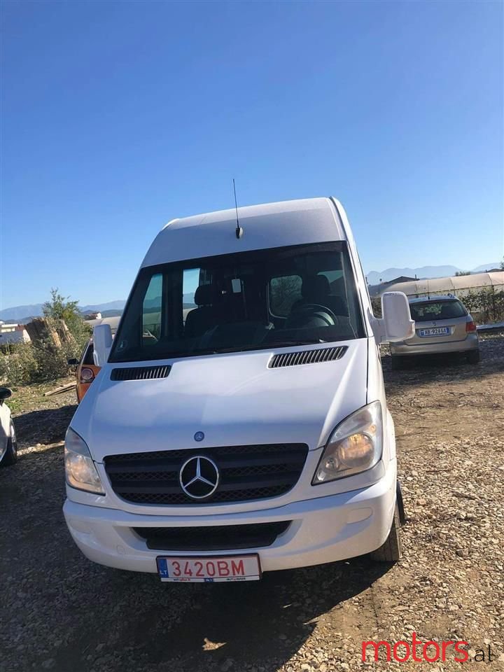 2010' Mercedes-Benz photo #4