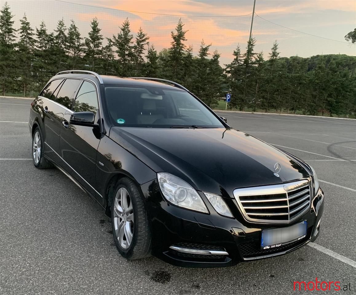 2013' Mercedes-Benz 220 photo #4