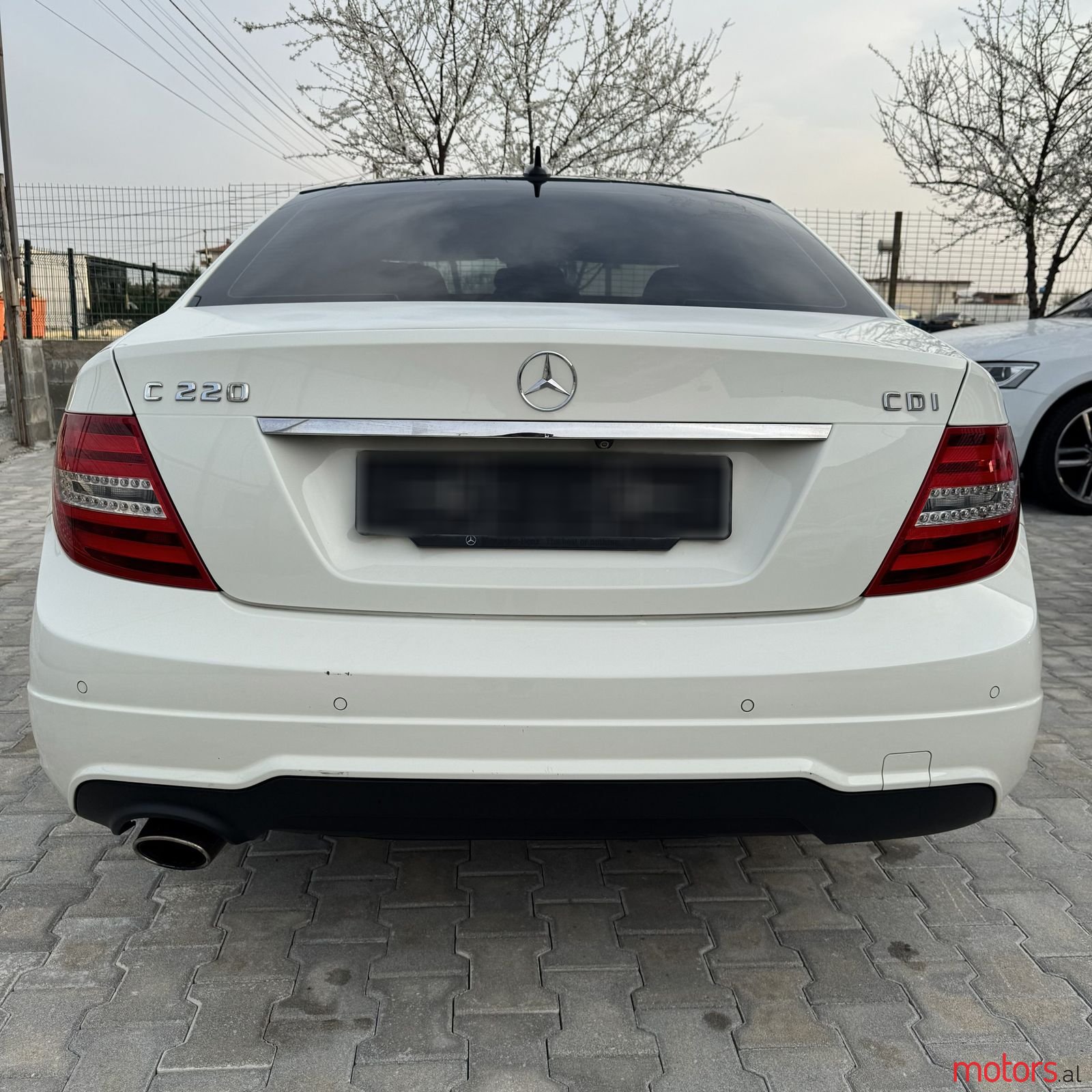 2012' Mercedes-Benz C 220 photo #4