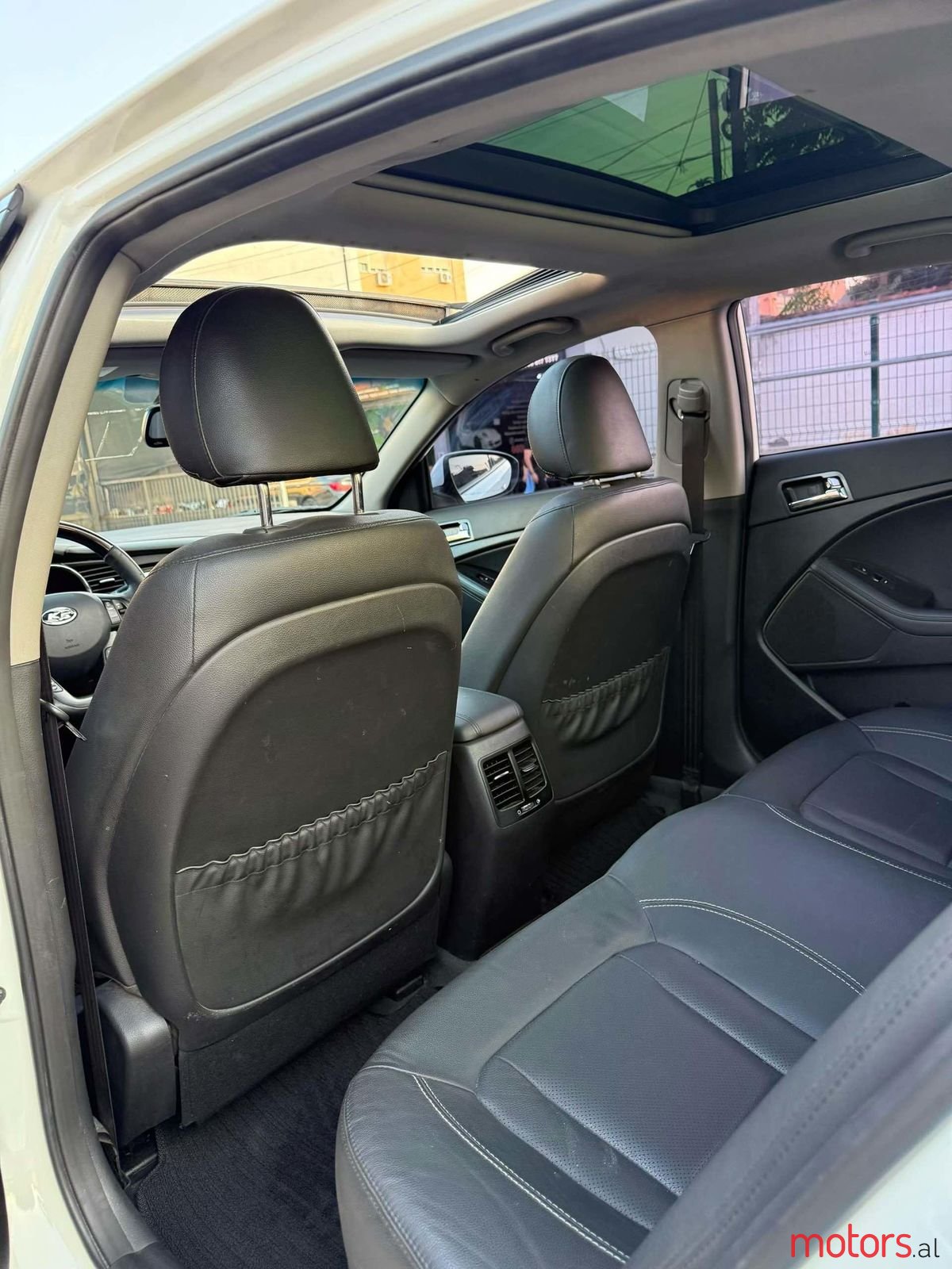 2014' Kia K5 photo #4
