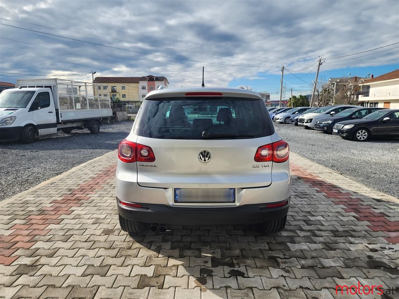 2010' Volkswagen Tiguan photo #6