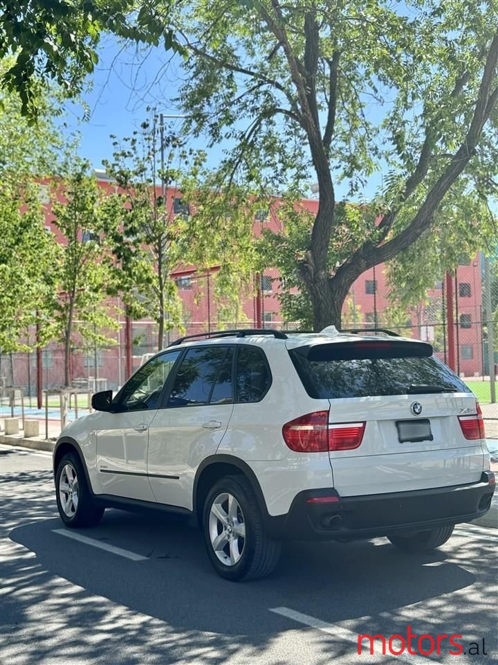 2010' BMW X5 photo #2