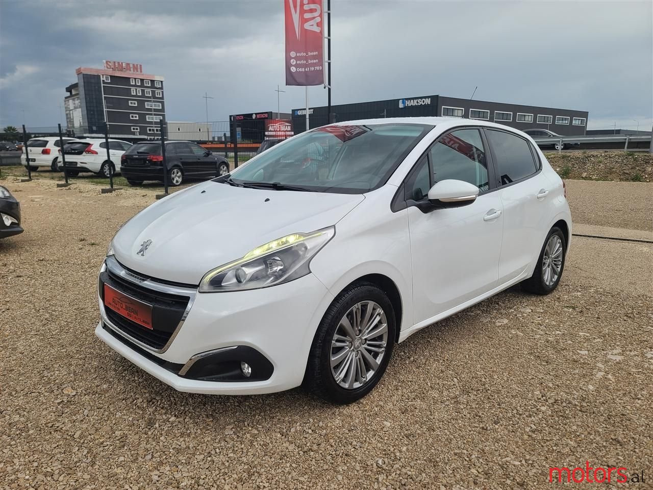 2016' Peugeot 208 photo #2