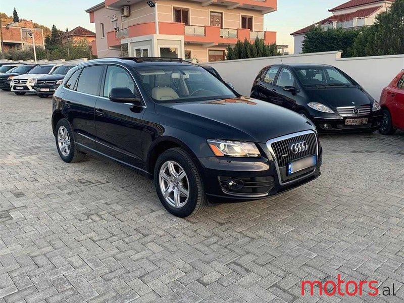 2012' Audi Q5 photo #2