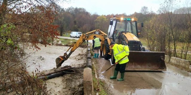 Akse problematike, vërshim ujërash dhe abonentë pa energji elektrike/ Si paraqitet situata në qarkun e Korçës