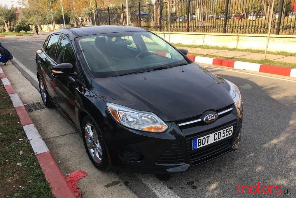 2014' Ford Focus photo #1