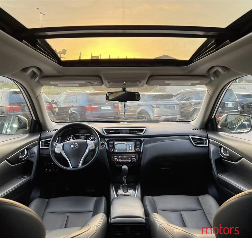 2015' Nissan X-Trail photo #1