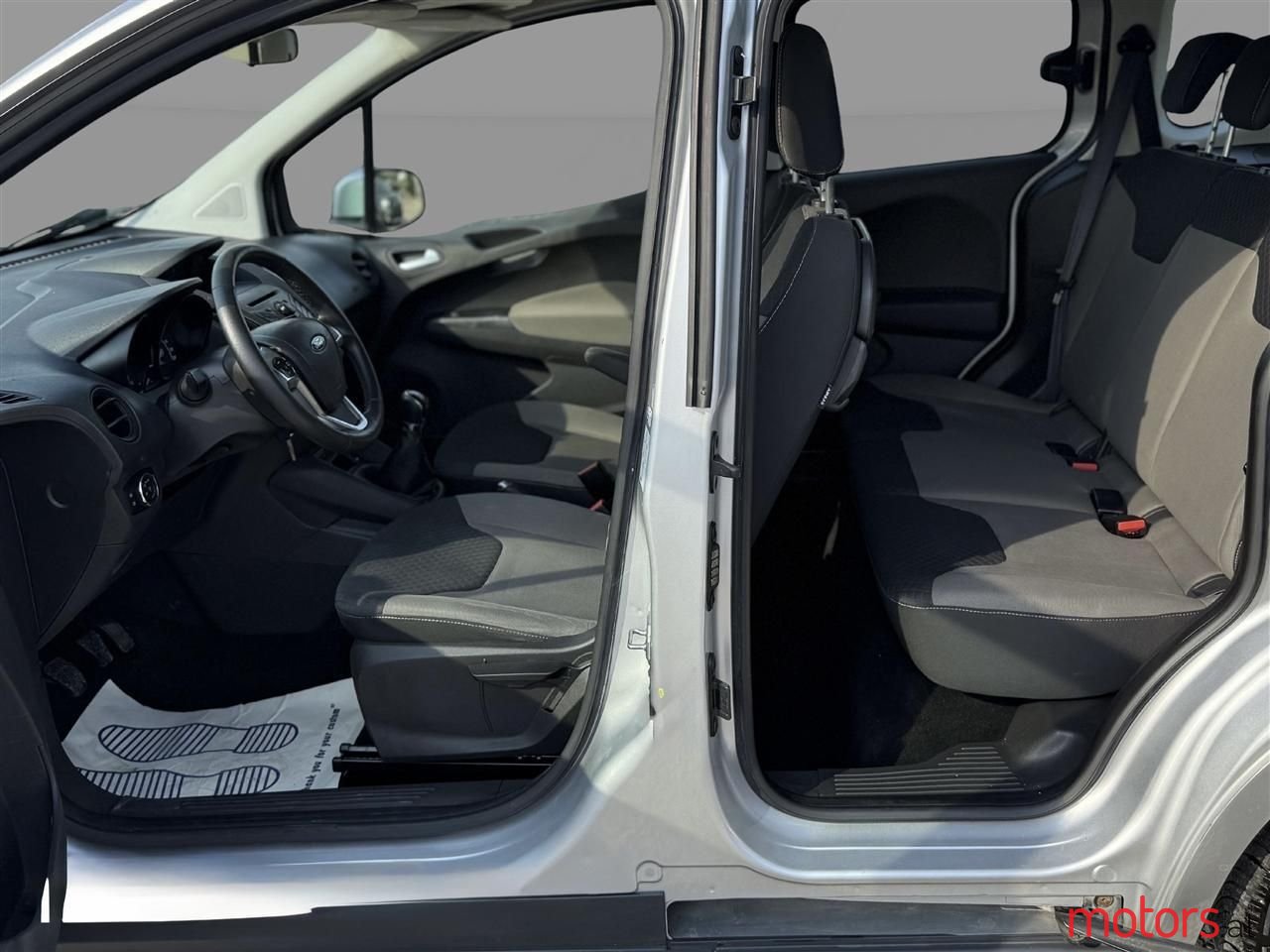 2016' Ford Tourneo photo #1