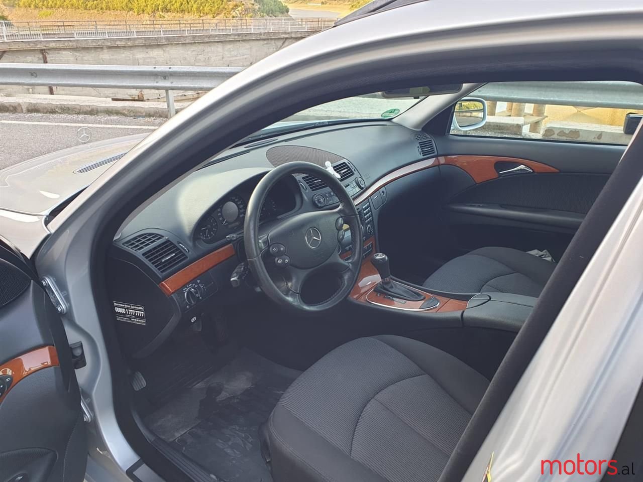 2007' Mercedes-Benz E 220 photo #4