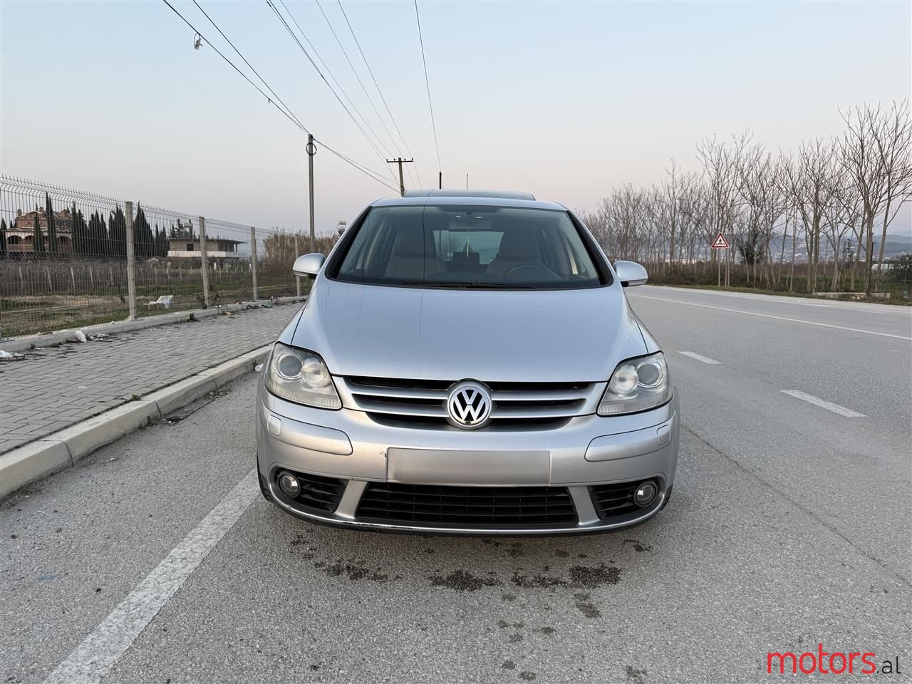 2005' Volkswagen Golf Plus photo #1