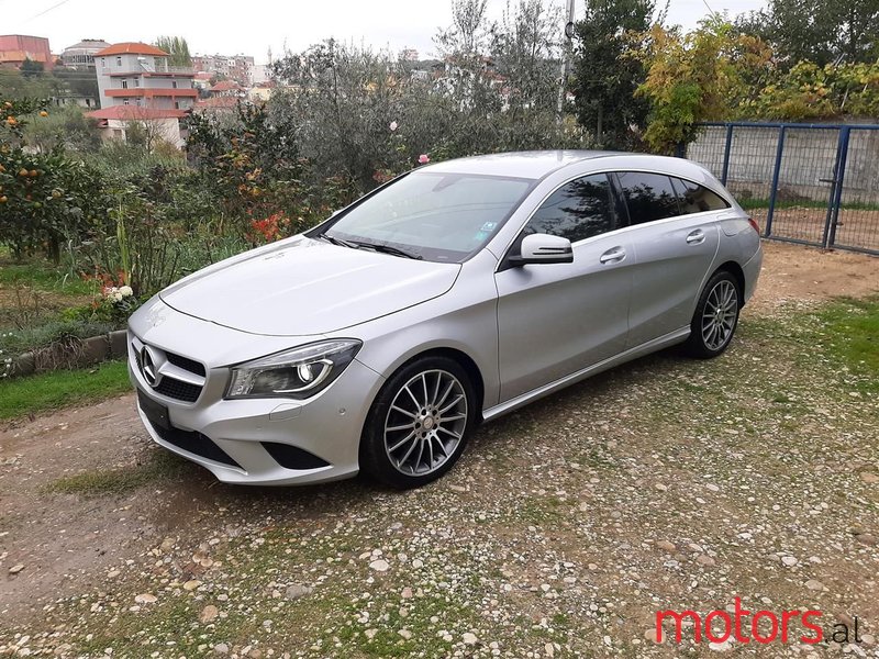 2015' Mercedes-Benz CLA 200 photo #4