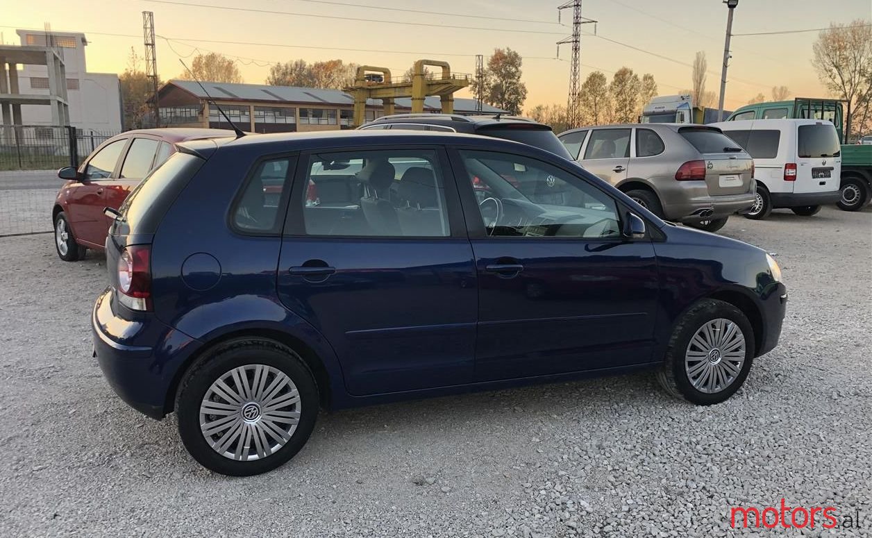 2006' Volkswagen Polo photo #3