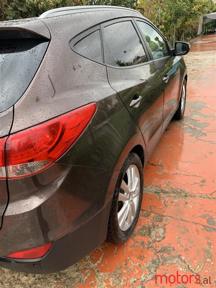 2012' Hyundai ix35 photo #5
