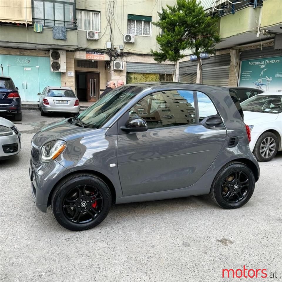 2017' Smart Fortwo photo #4