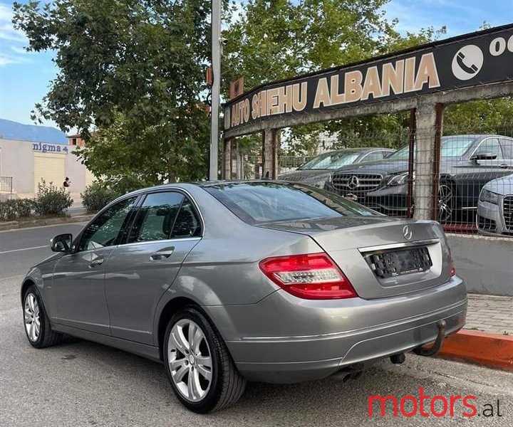 2008' Mercedes-Benz C 200 photo #3