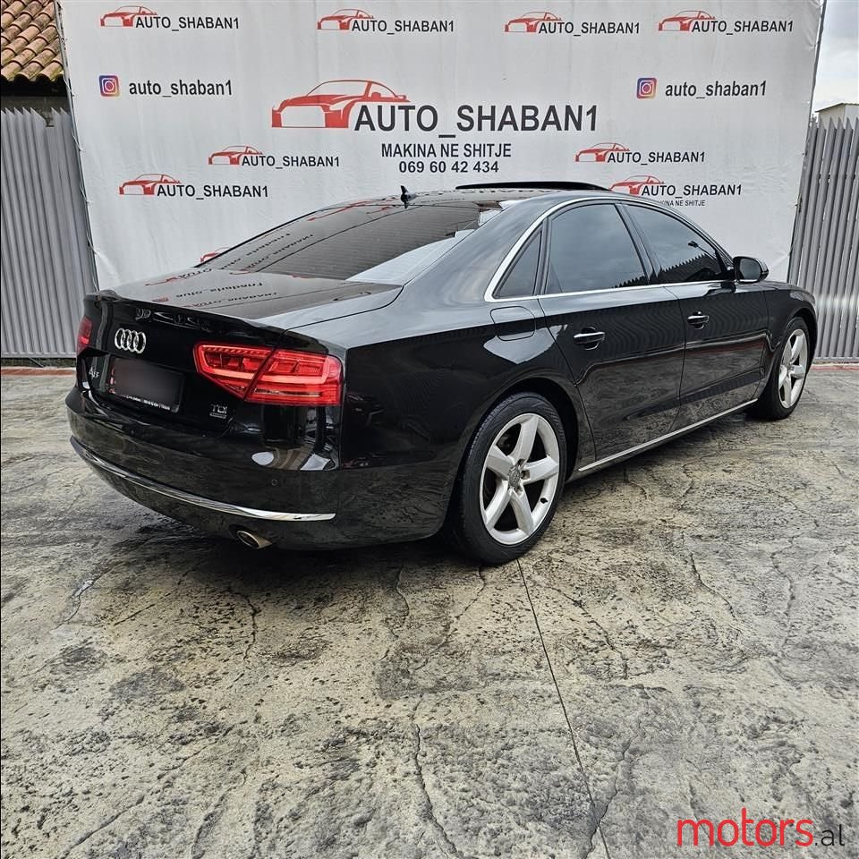 2012' Audi A8 photo #4