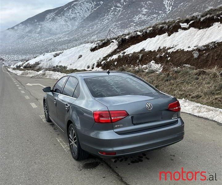2015' Volkswagen Jetta photo #5