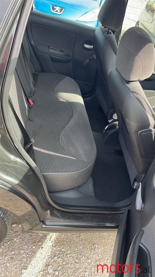 2009' Citroen C3 photo #5