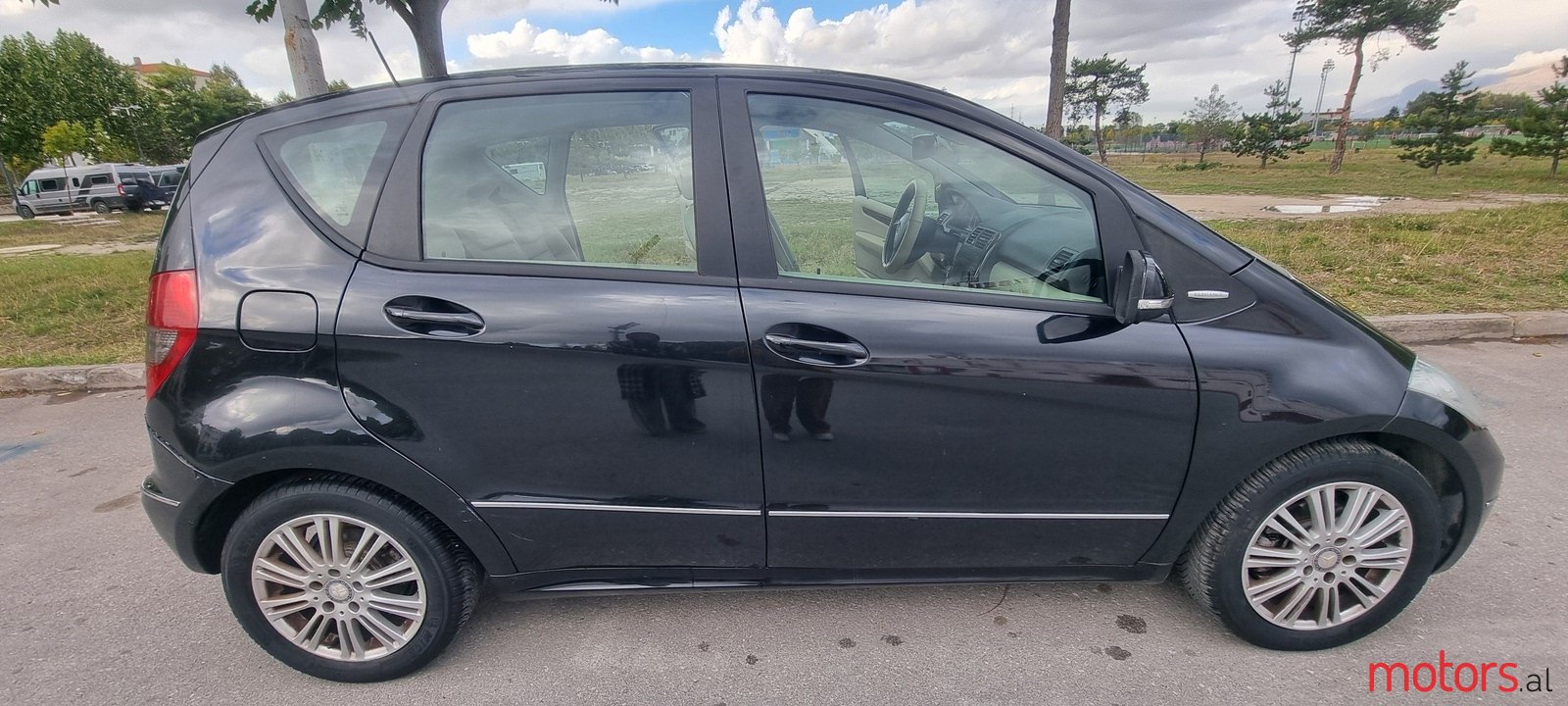 2010' Mercedes-Benz A 160 photo #4