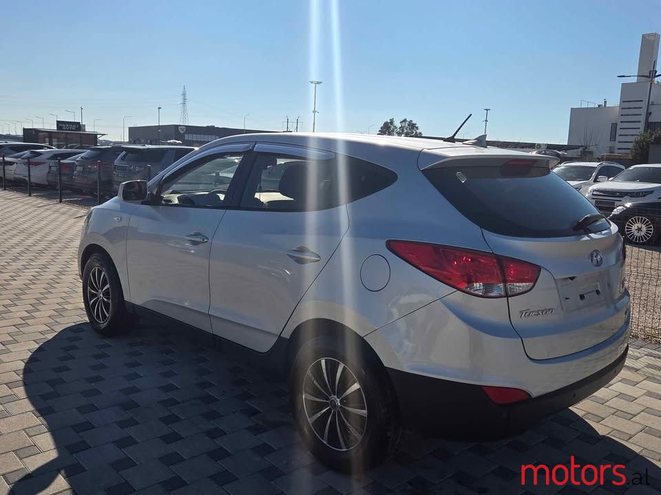 2013' Hyundai Tucson photo #4