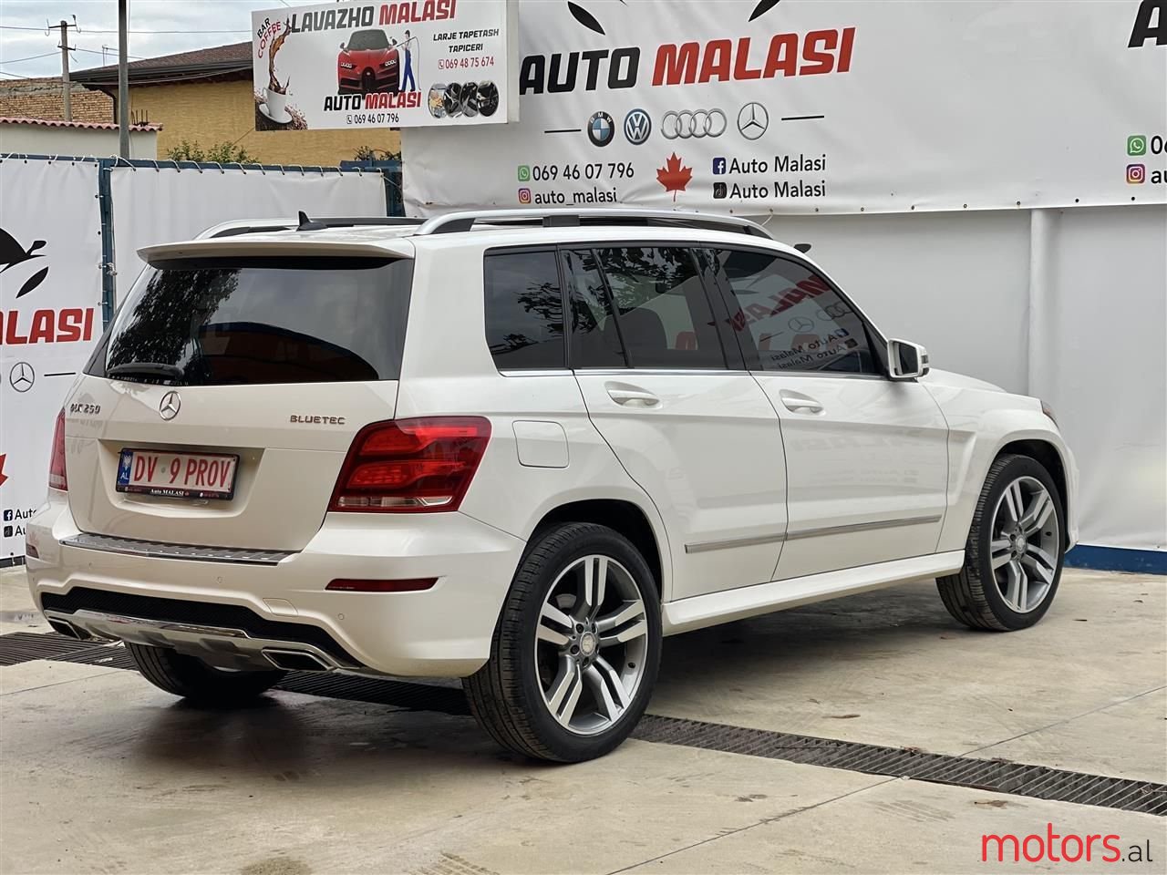 2014' Mercedes-Benz GLK 250 photo #4