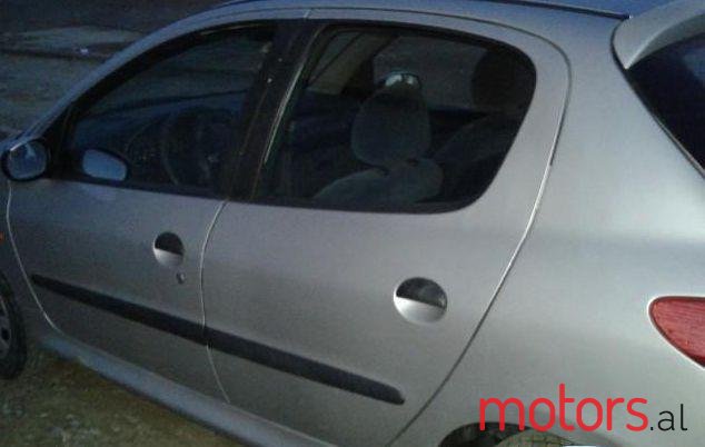 1998' Peugeot 206 photo #2