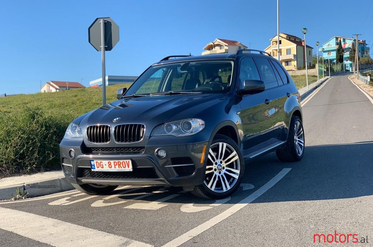 2012' BMW X5 photo #1