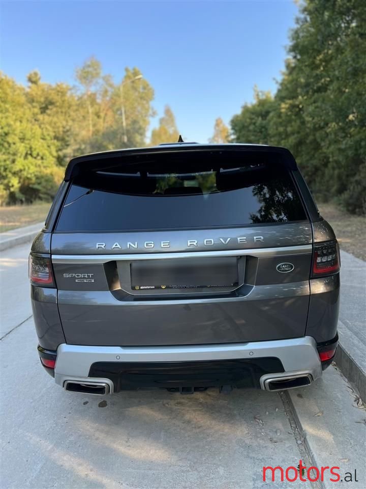 2018' Land Rover Range Rover Sport photo #3