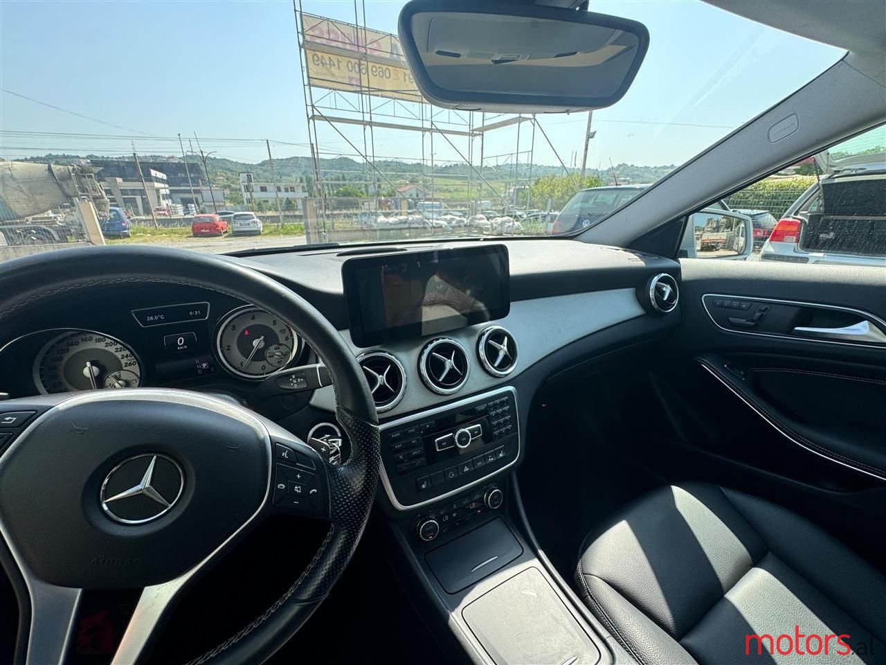 2015' Mercedes-Benz GLA 200 photo #5