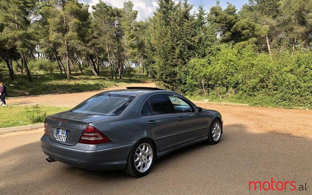 2006' Mercedes-Benz C 180 photo #1