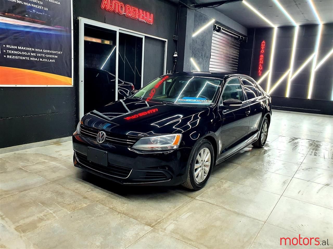 2012' Volkswagen Jetta photo #1