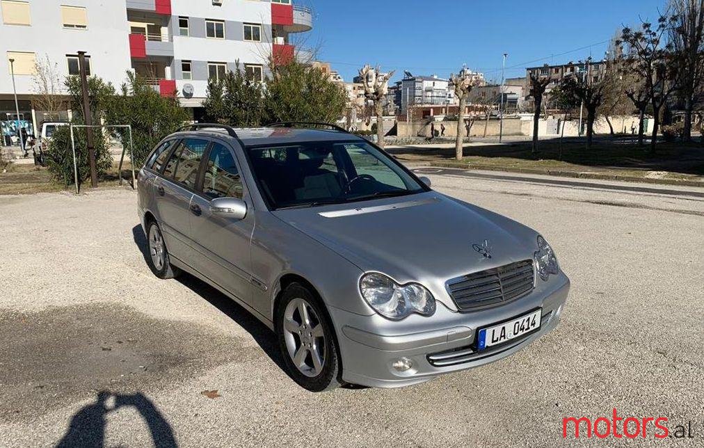 2005' Mercedes-Benz C 200 photo #1