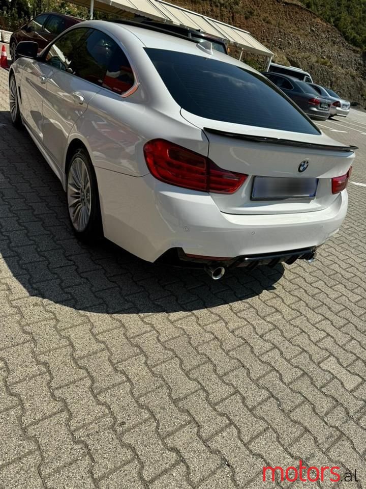 2015' BMW 420 photo #2