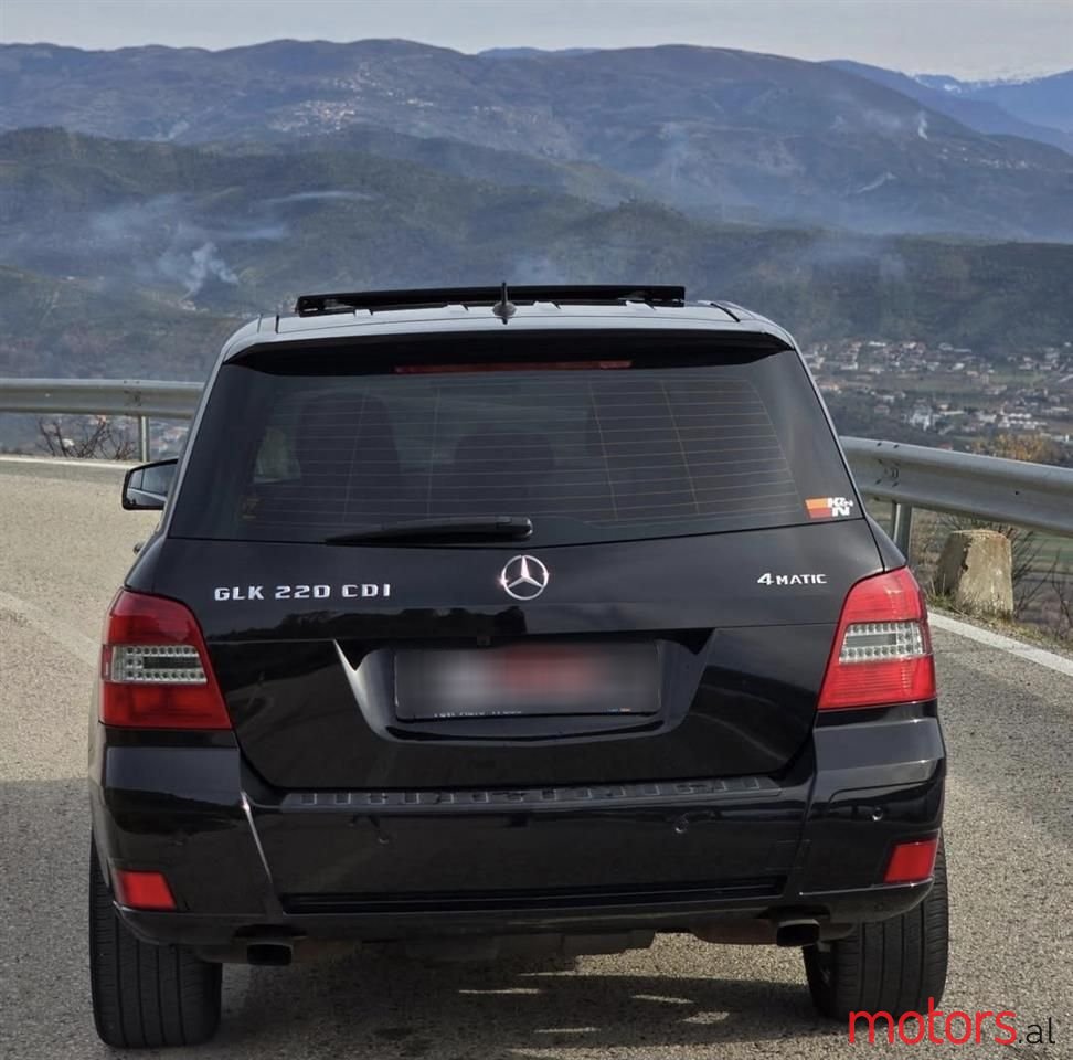 2011' Mercedes-Benz GLK 220 photo #3