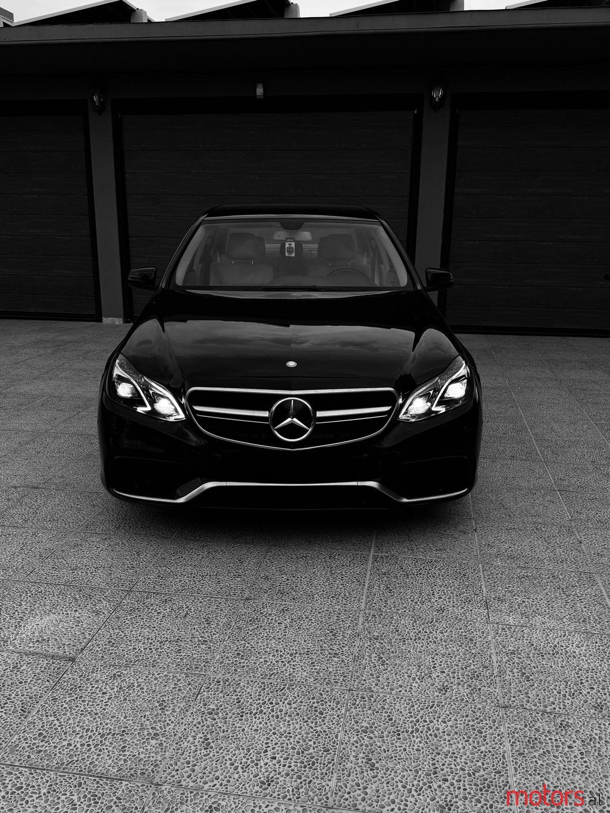 2014' Mercedes-Benz E 220 photo #4