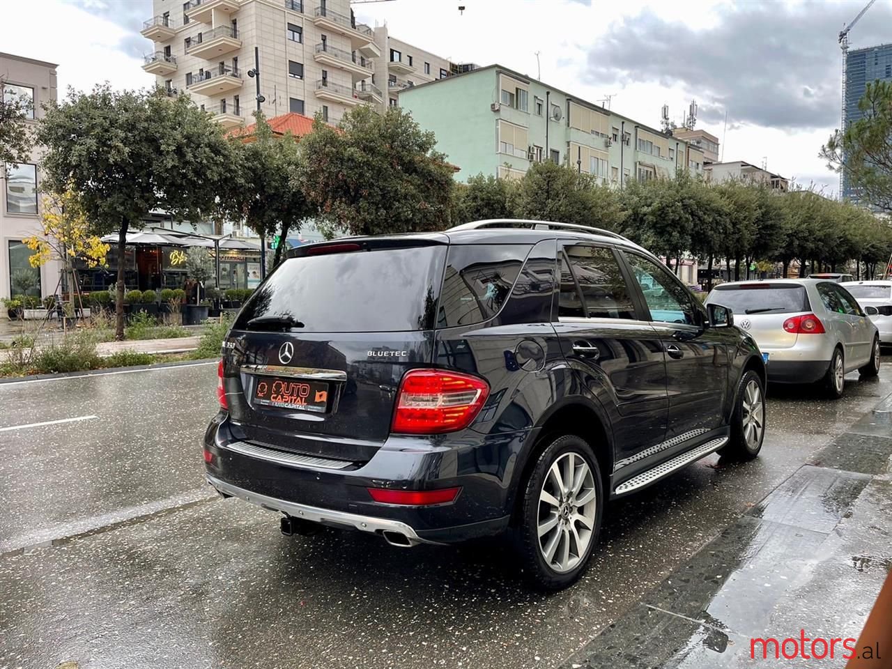 2011' Mercedes-Benz ML 350 photo #4