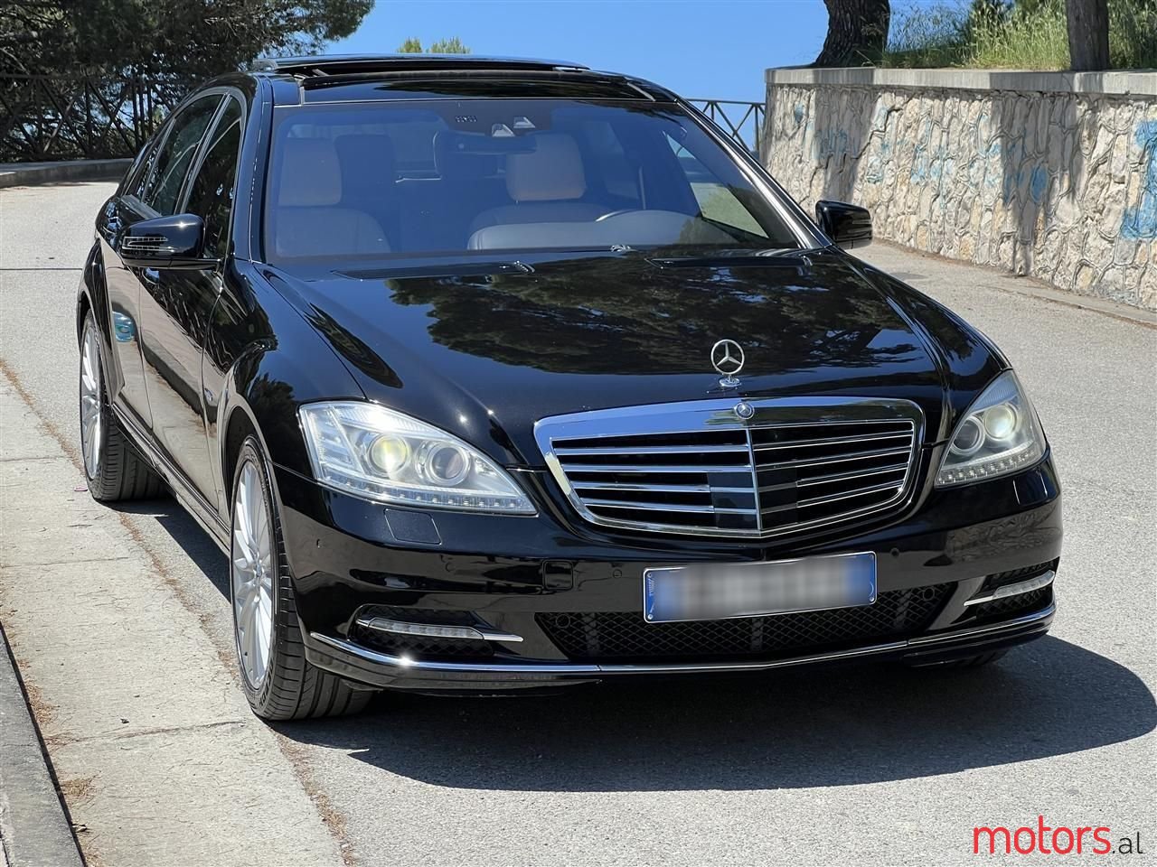 2010' Mercedes-Benz S 350 photo #4