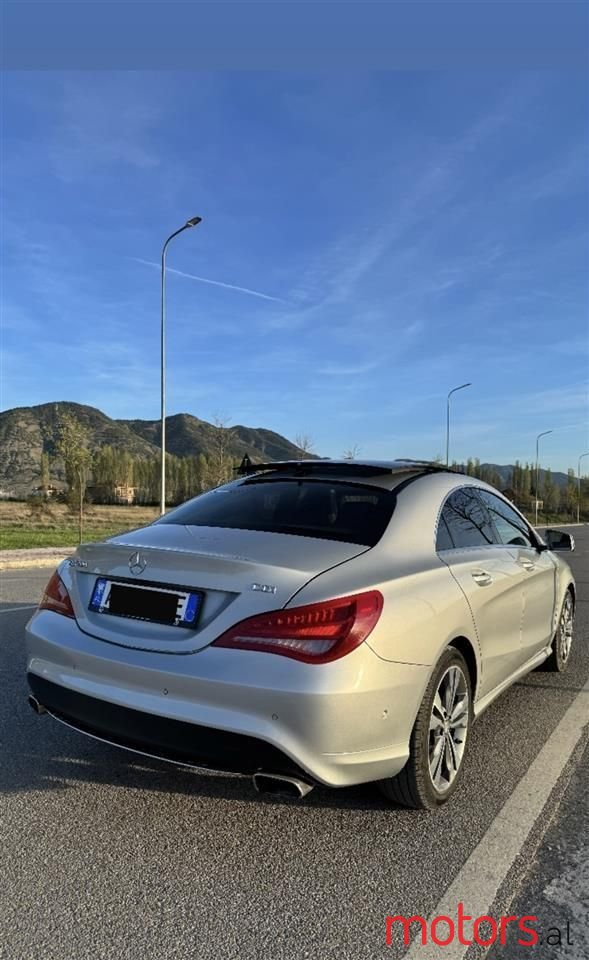 2014' Mercedes-Benz CLA 200 photo #5